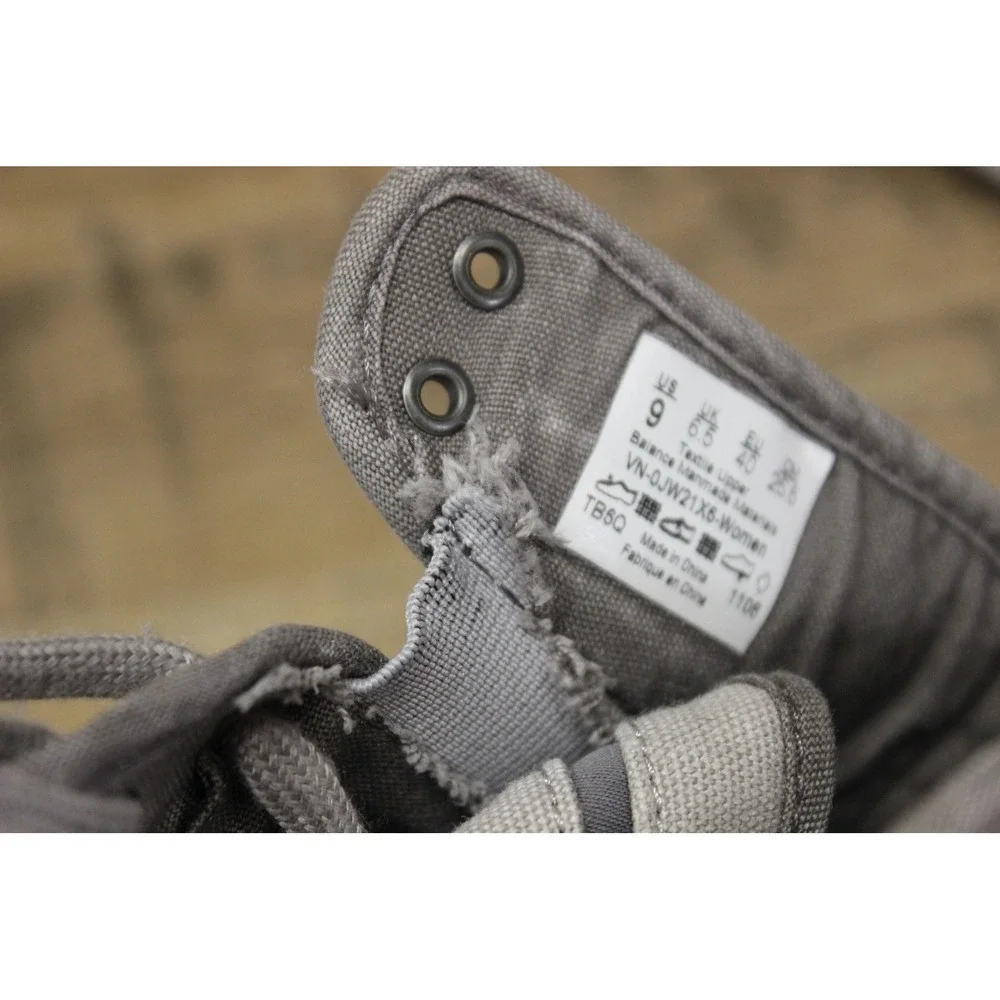 Vans Hadley Hi Top‎ Canvas Sneakers Women's Size 9 Lace Up Casual Street Style